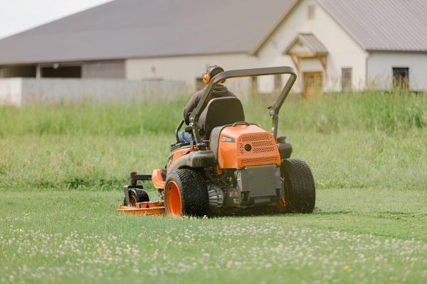 Harvey's Lawn Care & Landscaping