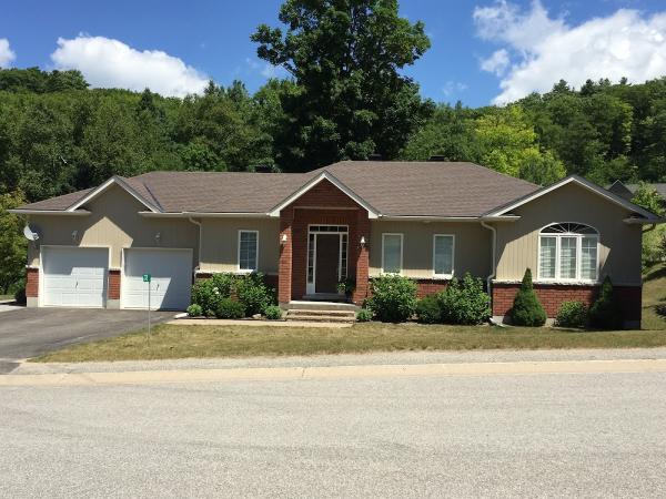 Fleming's Roofing