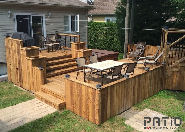 Patio Laurentien Laval