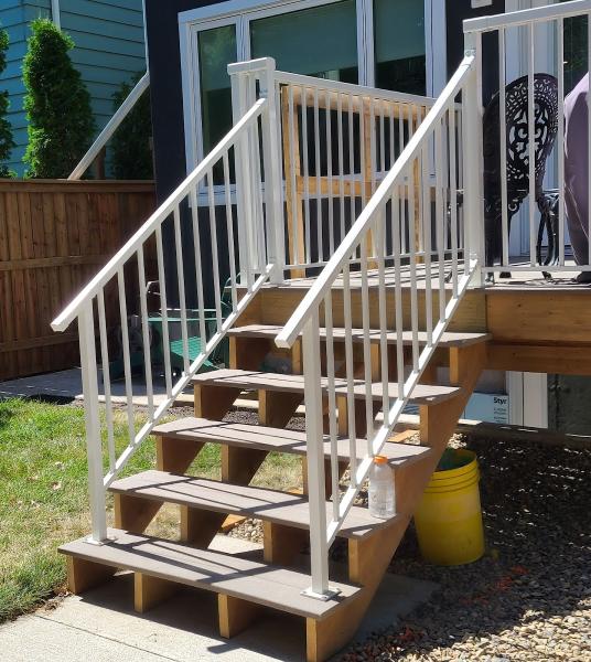 Vinyl Guys Fence & Deck LTD