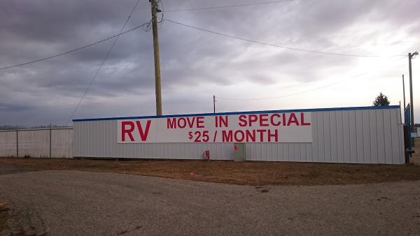Innisfail Storage