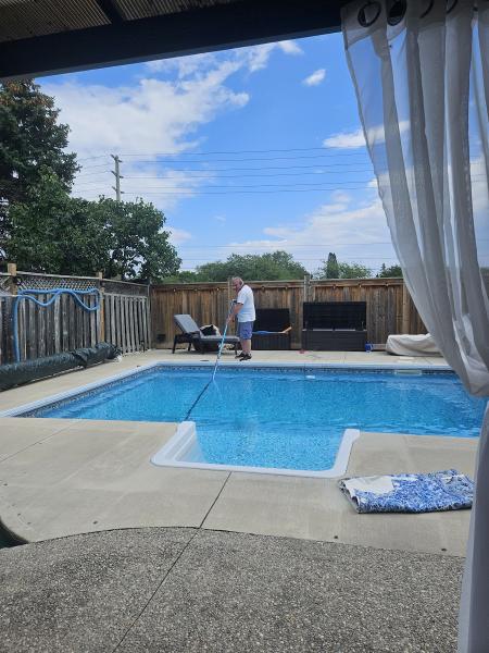 Trident Pool Leak Detection