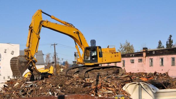 Okanagan Lake Excavation