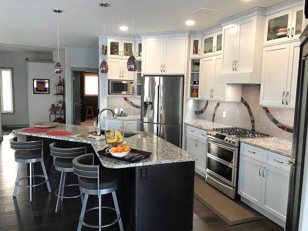 Ray's Cabinets (2001) Ltd