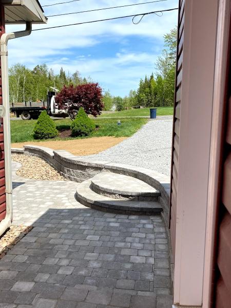 Lund's Landscaping & Design