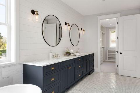 Oshawa Bathroom Renovation Experts