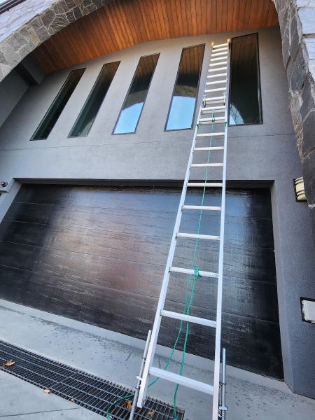 Tip Top Window Cleaning
