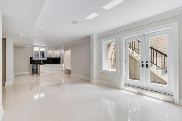 Elton Correia Design & Build