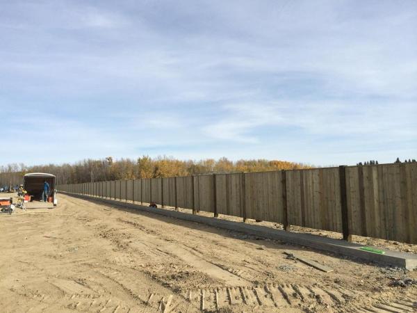 RJ Fencing and Construction