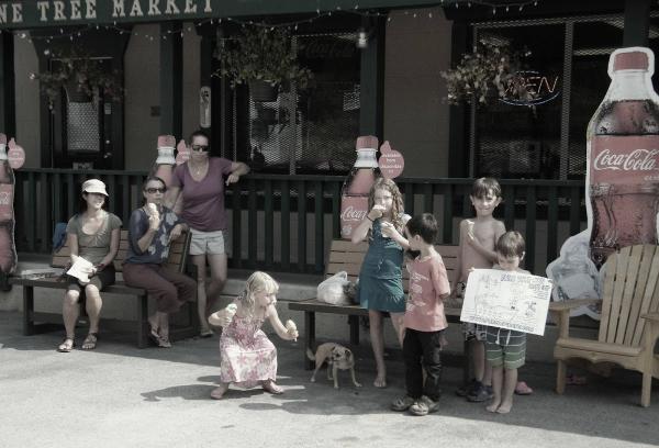 Pine Tree Market & Mini Storage