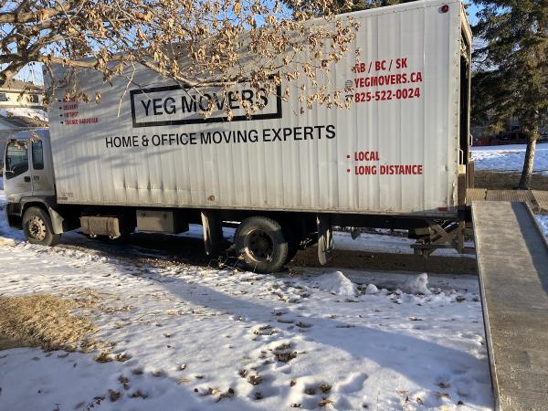 YEG Edmonton Movers