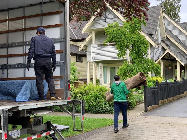 Real Canadian Movers Vancouver