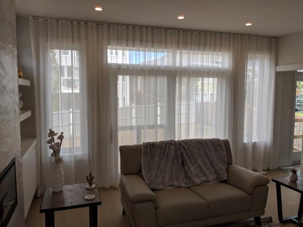 Devine Blinds & Drapery