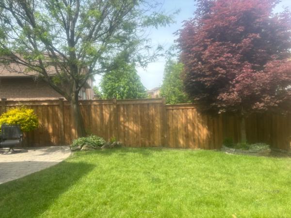 Straw Hat Landscaping