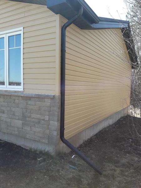 Aztec Roofing and Gutters Inc.