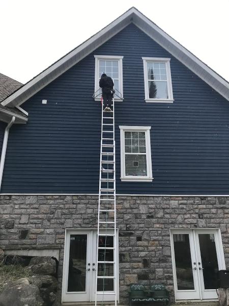 Orillia Window Cleaning With College Pro