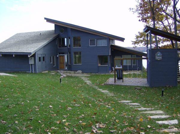 F. M. Hunt Construction Co. Ltd