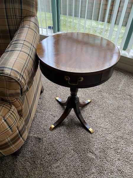 Wundwood Furniture Refinishing