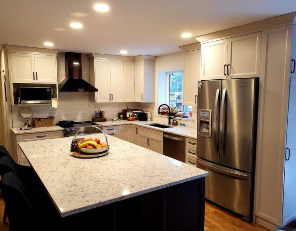 VI Granite & Quartz Countertops