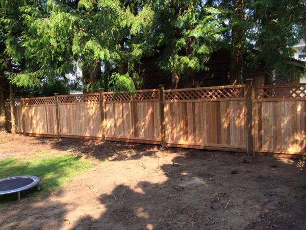 Highend Cedar Fencing & Landscaping