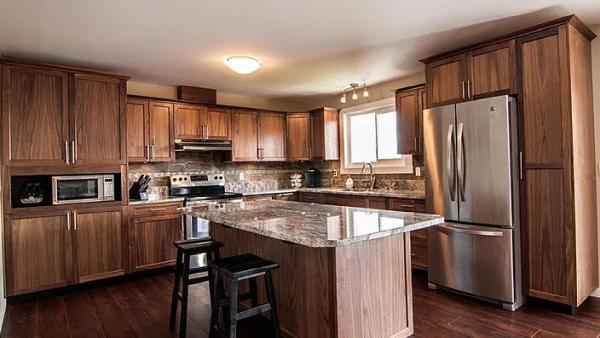Tide Line Cabinets and Carpentry