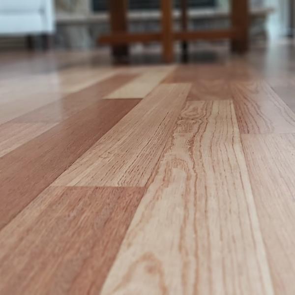 Island Floor Finishing