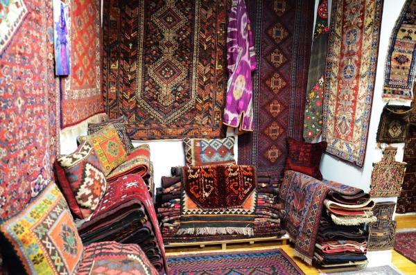 Herat Carpets