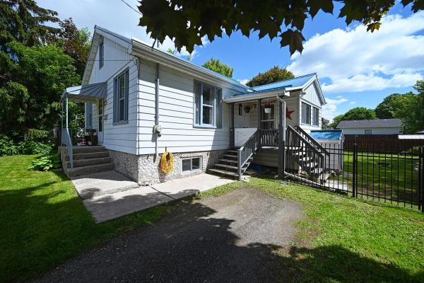 Jodi Wallace at Homelife/Dlk Real Estate