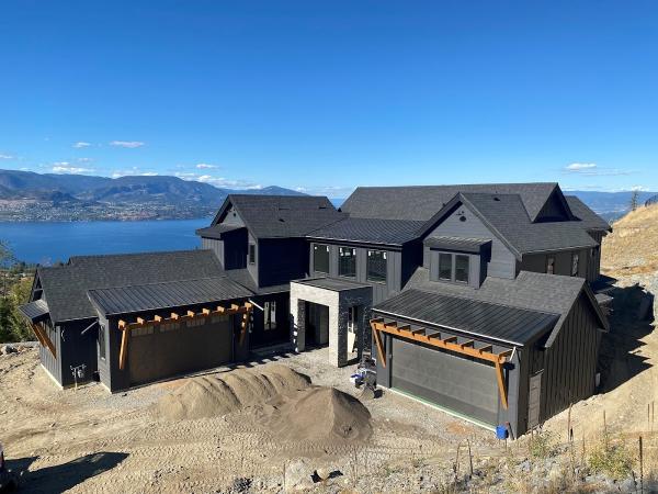 Pinnacle Roofing Kelowna