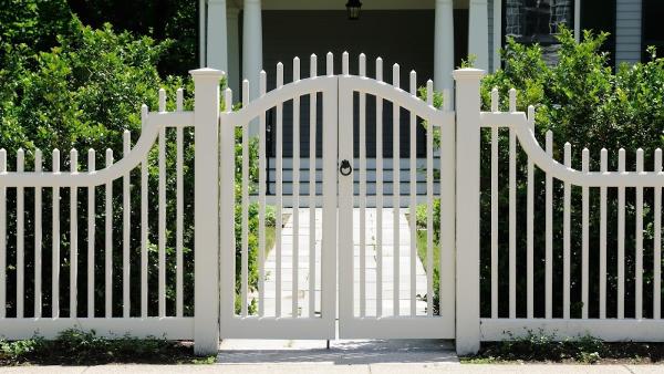 Fence Building Pros Regina