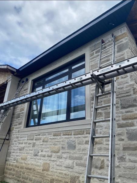 Popaj Construction Ltd- Eavestroughs and Siding