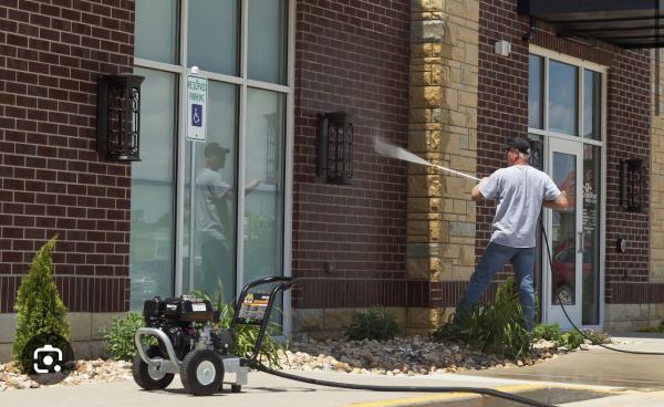 Montreal Pressure Washing Solutions