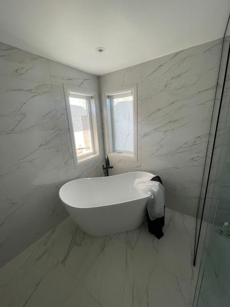 Markom Tiles Installation Toronto