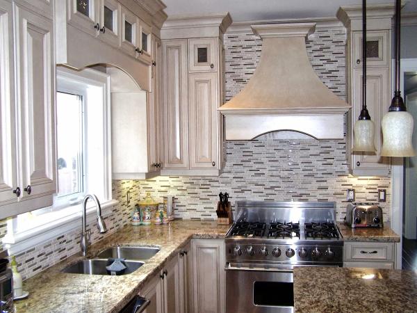 Kakoz Kitchens & Custom Cabinetry