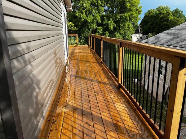 Creative Design Decks & Fences