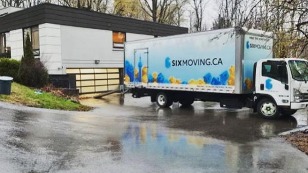 Six Moving Toronto Movers