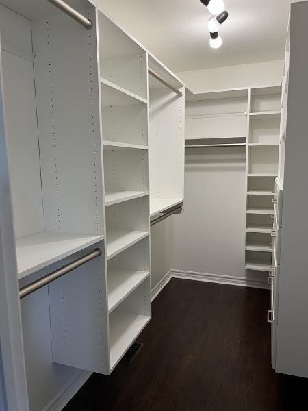 Custom Closet Solutions