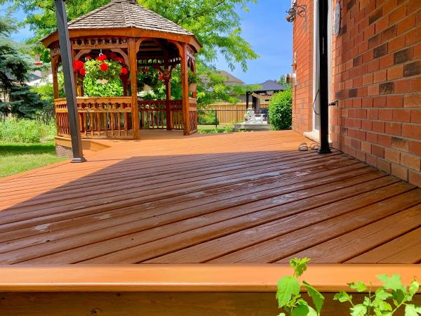 Feel the Pressure Exterior Washing