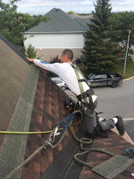 20/20 Roofing and Renovations