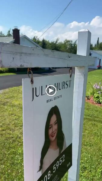 Julia Hurst Real Estate