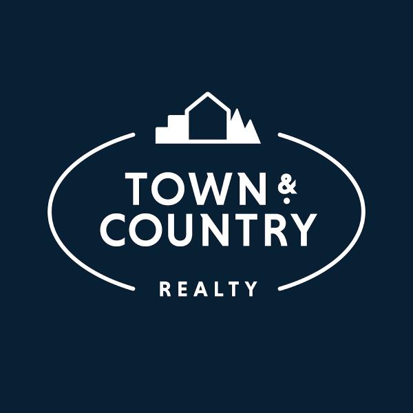 Town & Country Realty