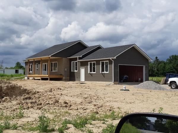 Call Josh Roofing & Siding Ltd.