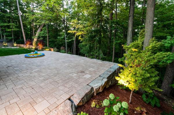 Aura Landscaping