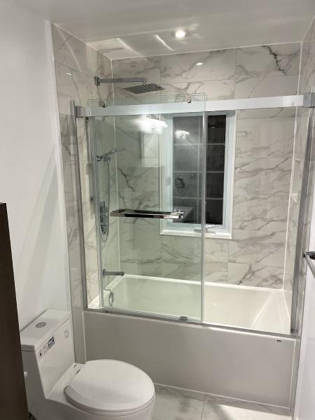 Maurice Bath Reno INC and Acrylic Shower Walls System
