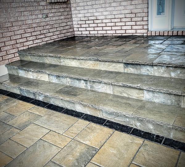 Diamond Dust Landscaping & Design Inc.