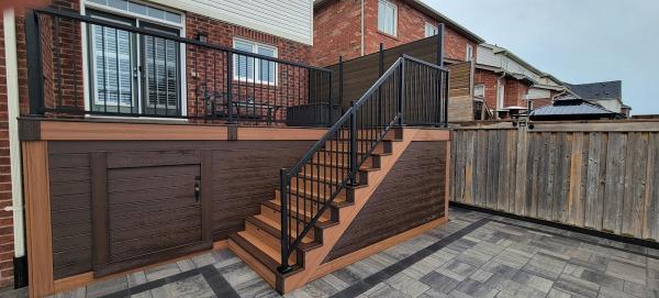 Discover Custom Decks and Fences