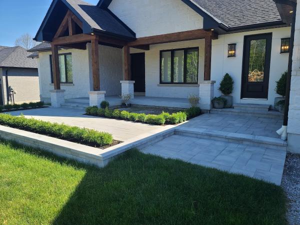 R Legacy Landscapes & Pools
