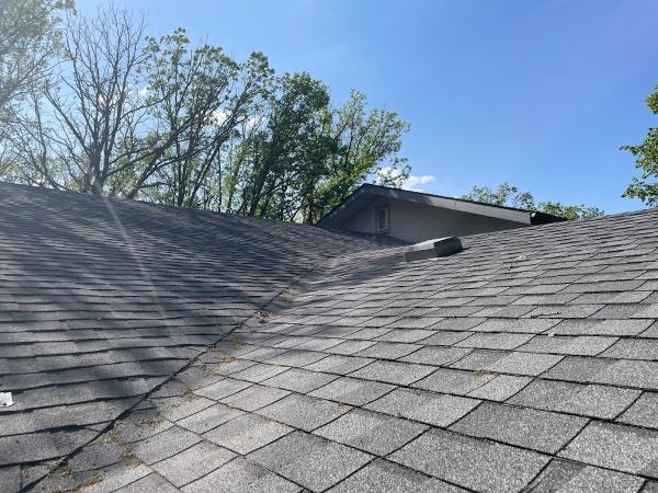 Charleswood Roofing & Exteriors