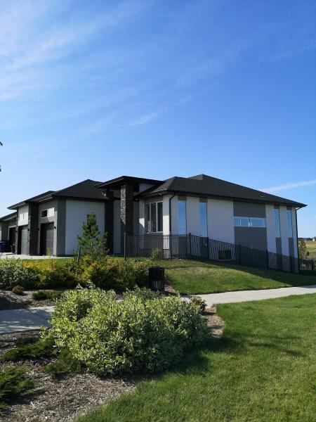 Tarren Newhouse Saskatoon Real Estate Agent